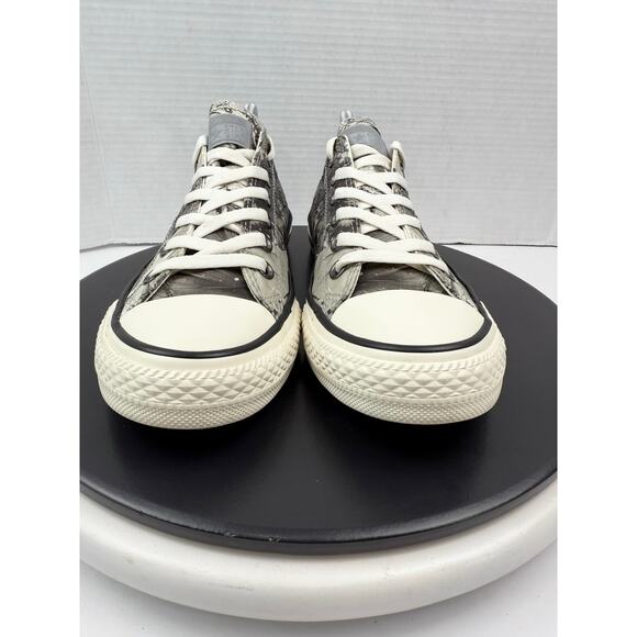 Converse Chuck Taylor All Star Women’s Size 9 Satin Floral OX 559864C Low Shoes - Picture 4 of 11